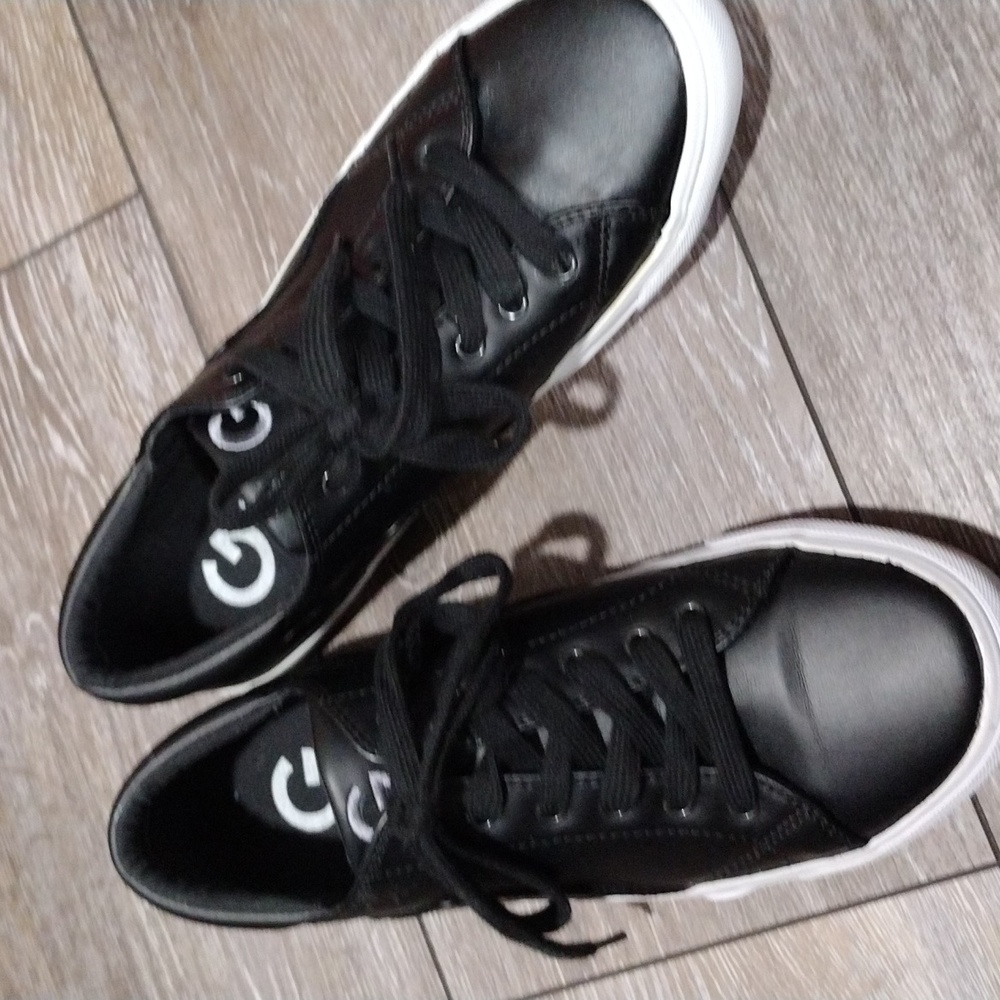 G by Guess black sneakers. Size 10. Mint condition